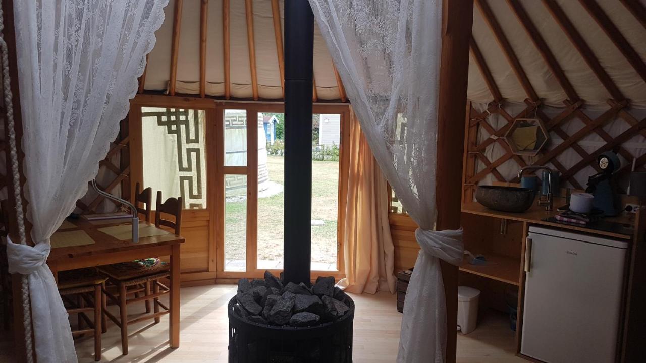 Camping Het Vossenhol Ermelo Bagian luar foto